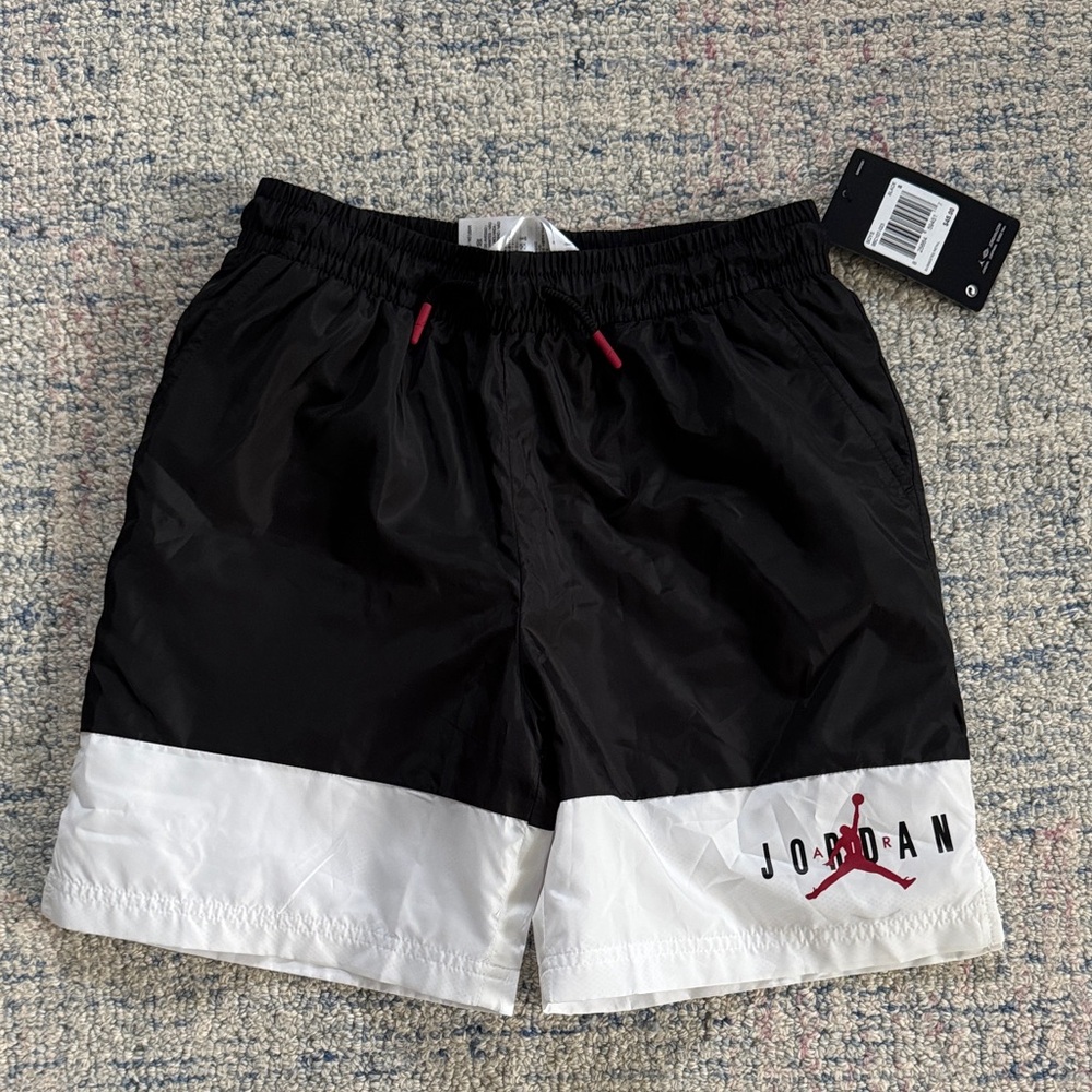 Jordan boys Athletic Shorts in Black and White